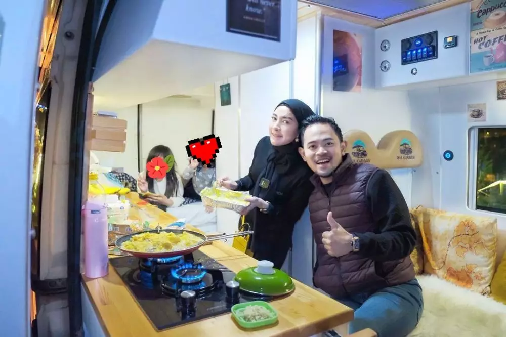 Campervan yang disewa Gilang Instagram