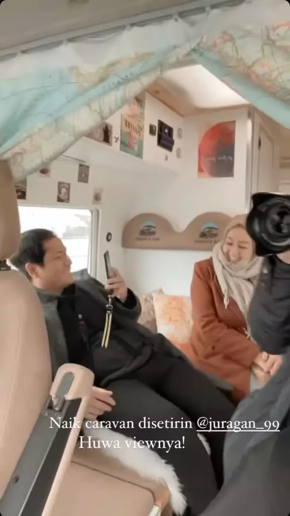 Campervan yang disewa Gilang Instagram