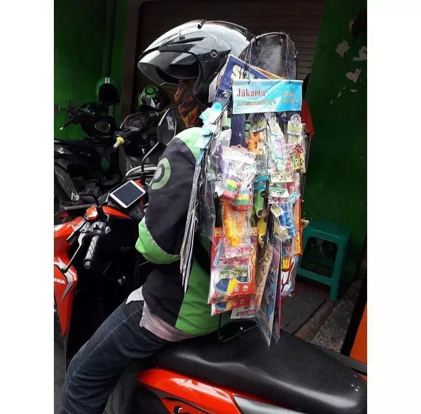 bekal driver ojek online pas narik © 2021 instagram.com bekal driver ojek online pas narik © 2021 instagram.com