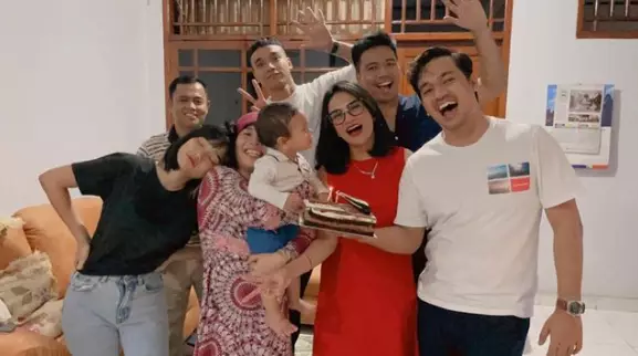 kedekatan Vanessa dan ibu mertua © 2021 brilio.net