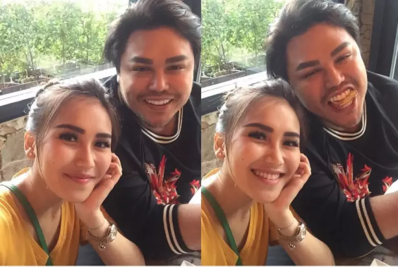 potret Ayu Ting Ting & Ivan Gunawan dari masa ke masa Berbagai sumber  potret Ayu Ting Ting & Ivan Gunawan dari masa ke masa Berbagai sumber