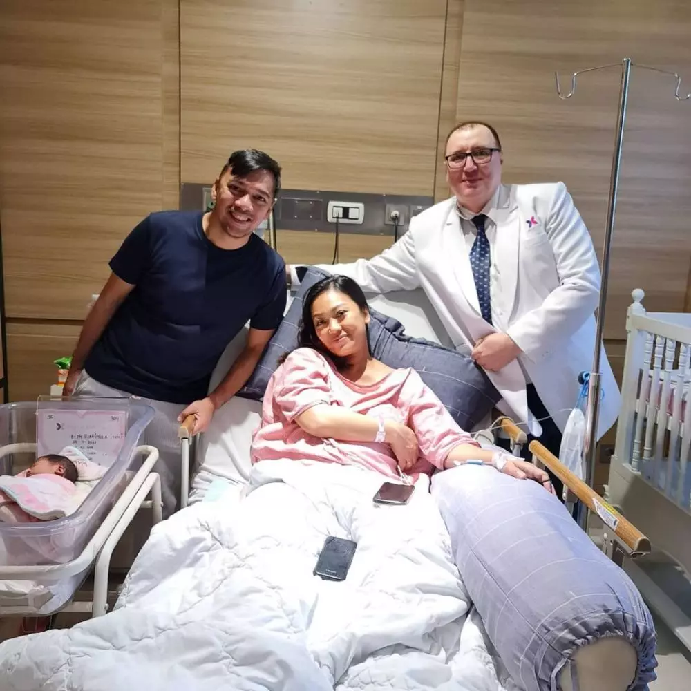 cerita kelahiran nola b3  © instagram