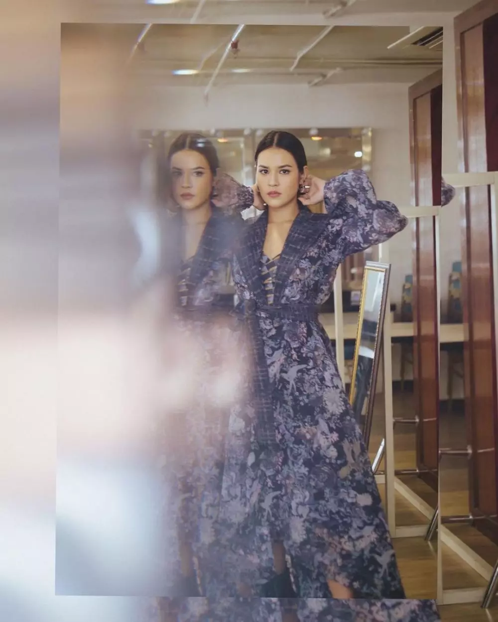 Raisa lakukan Mommy Moon © Instagram Raisa lakukan Mommy Moon © Instagram