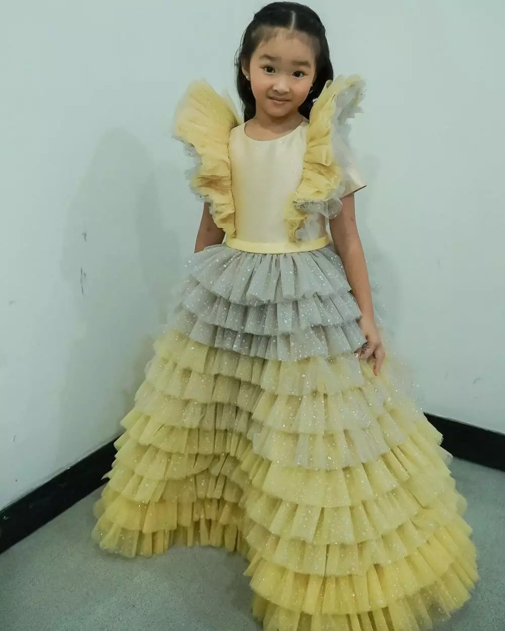 gaya thalia dan arsy duet bareng © berbagai sumber gaya thalia dan arsy duet bareng © berbagai sumber