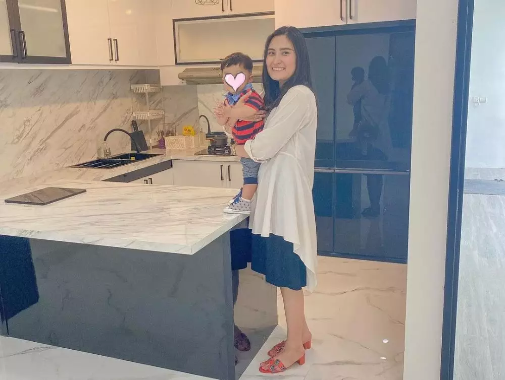 potret rumah baru adly fairuz © berbagai sumber potret rumah baru adly fairuz © berbagai sumber