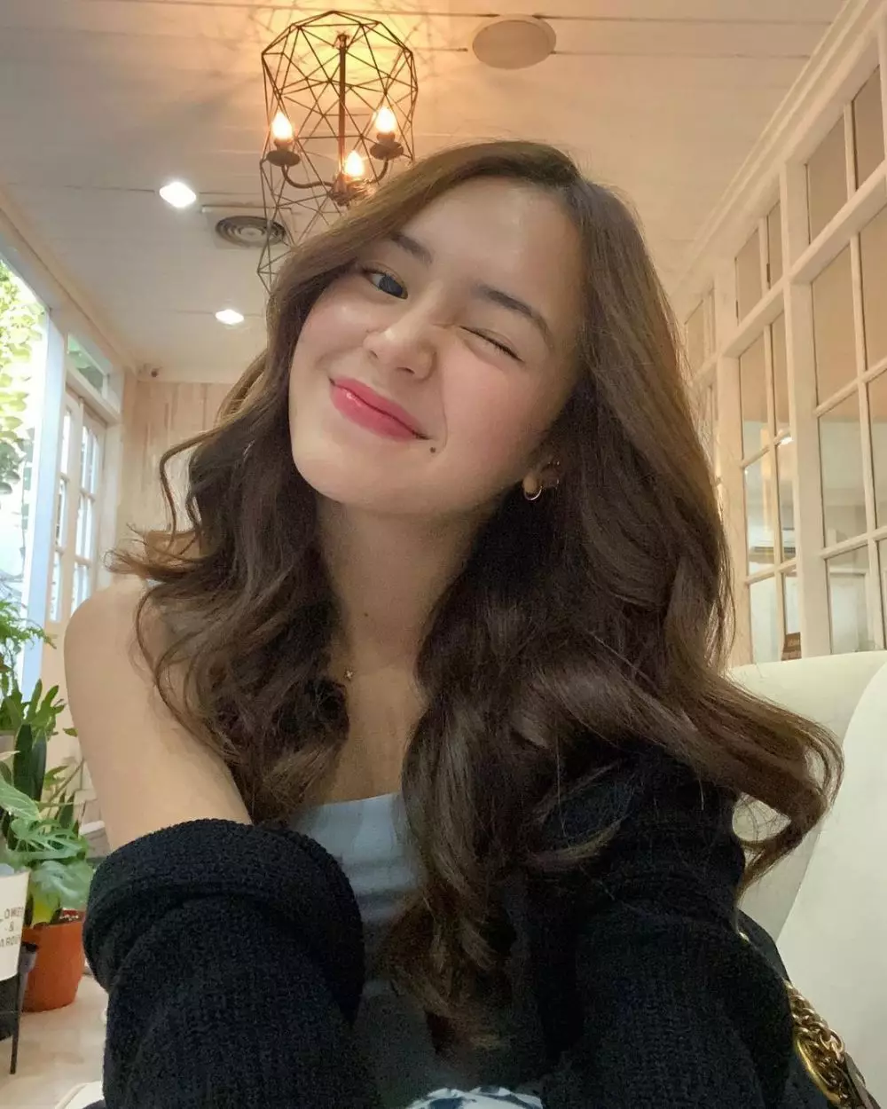 perjalanan karier Beby Tsabina Berbagai sumber 