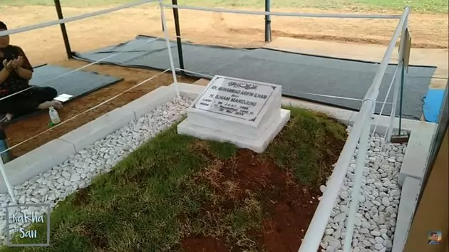 Potret pesantren Ameer dan Alvin © YouTube/Rakha San