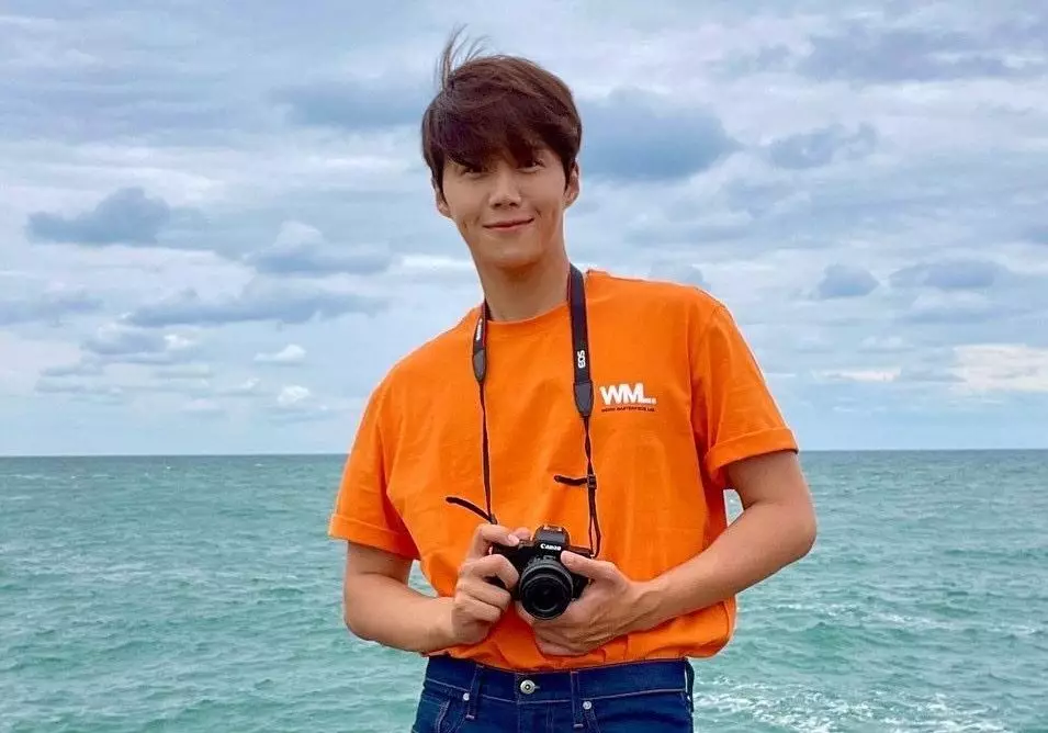 Menang di Asian Artist Awards, Kim Seon-ho putuskan tak hadir Instagram/@seonho__kim