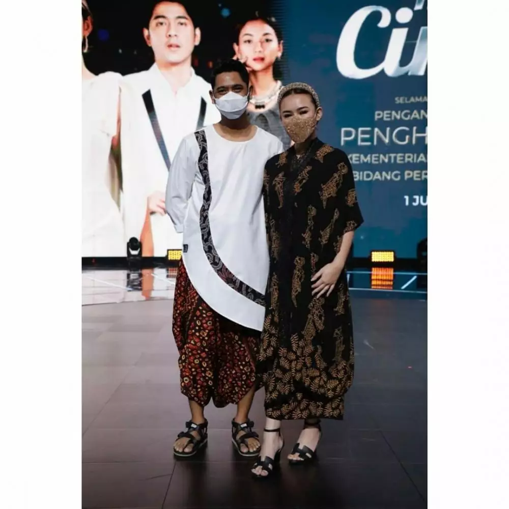 gaya arya saloka di berbagai penghargaan © instagram gaya arya saloka di berbagai penghargaan © instagram
