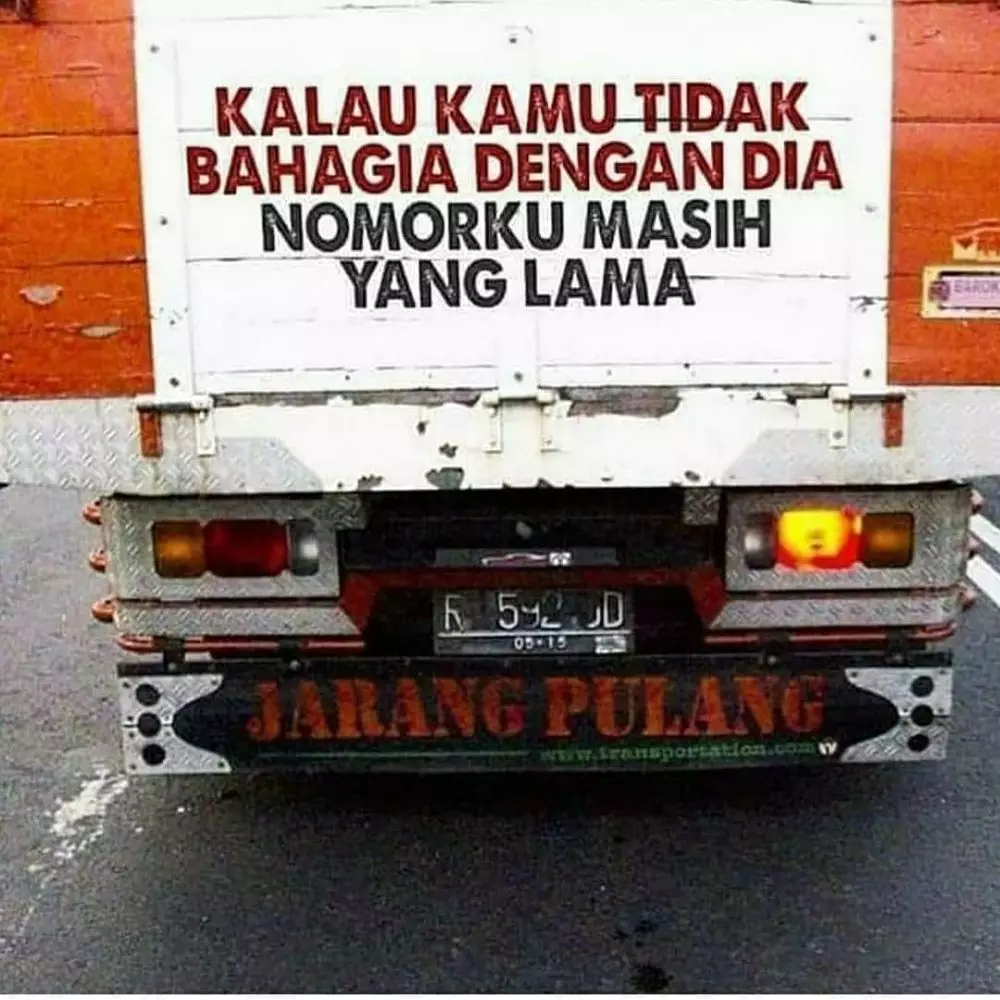 kata-kata lucu romantis tapi bikin ketawa © 2021 instagram.com