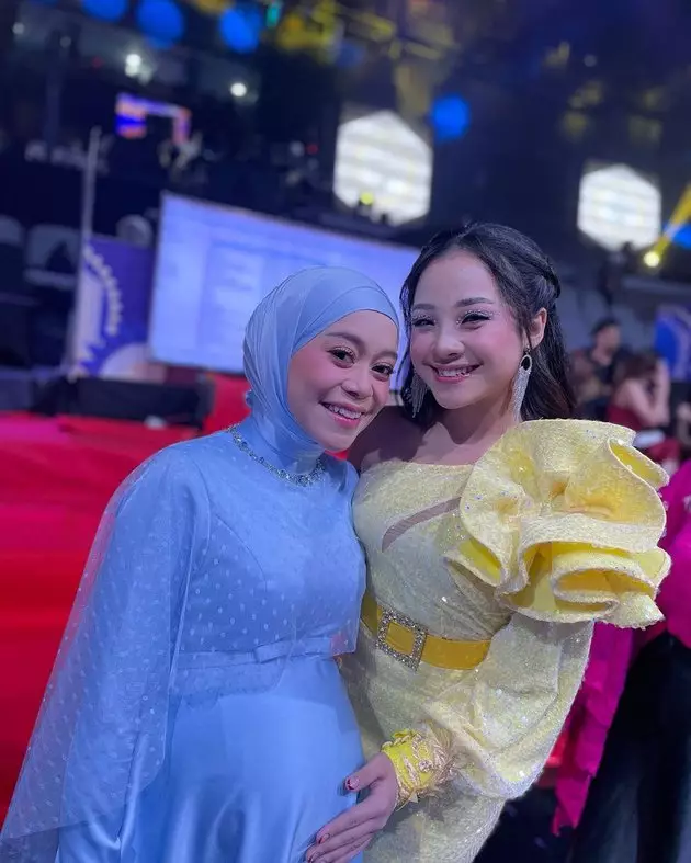 momen Lesty Kejora di Indonesian Dangdut Awards 2021 © Instagram momen Lesty Kejora di Indonesian Dangdut Awards 2021 © Instagram