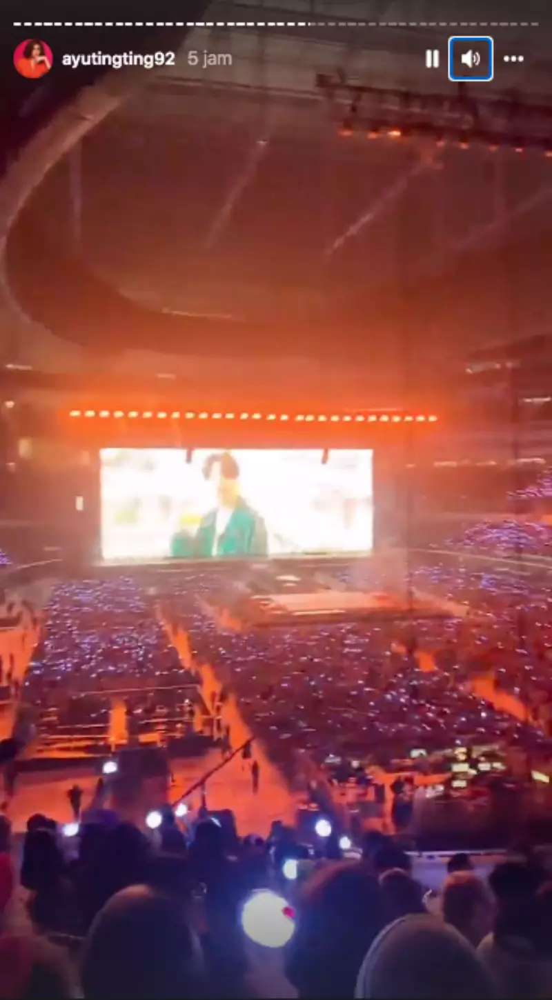 ayu konser bts © 2021 Instagram