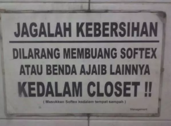 peraturan nyeleneh toilet umum © 2021 berbagai sumber