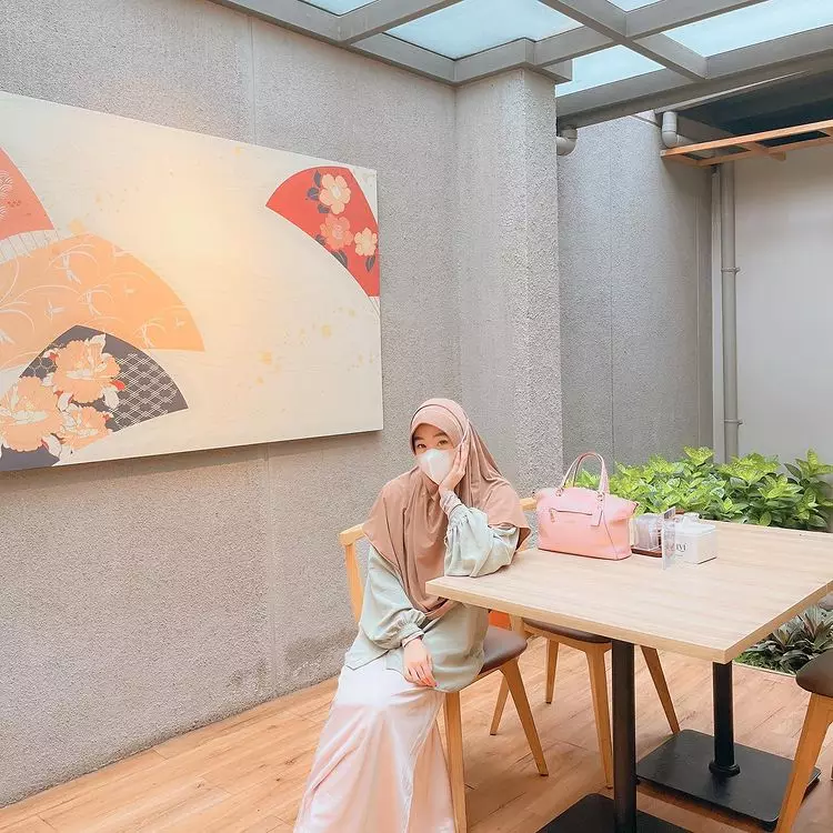 Potret terbaru Larissa Chou  Instagram