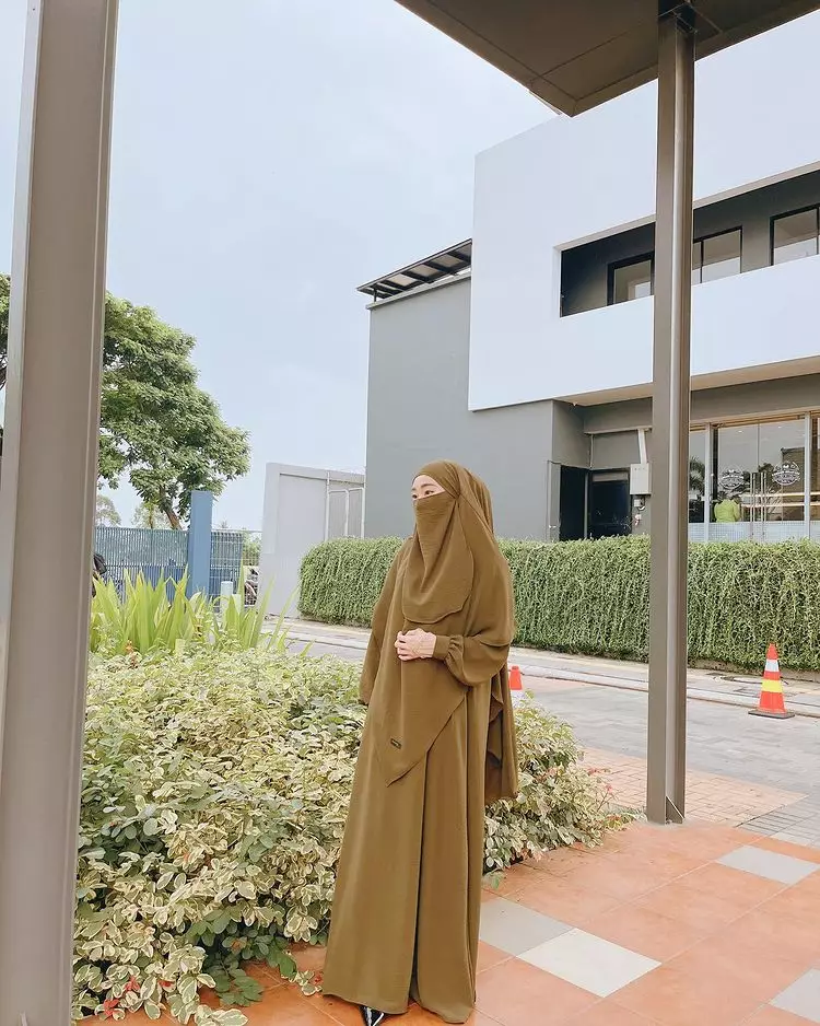 Potret terbaru Larissa Chou  Instagram