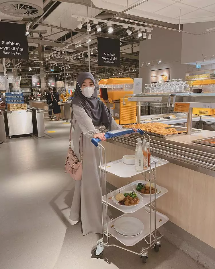 Potret terbaru Larissa Chou  Instagram