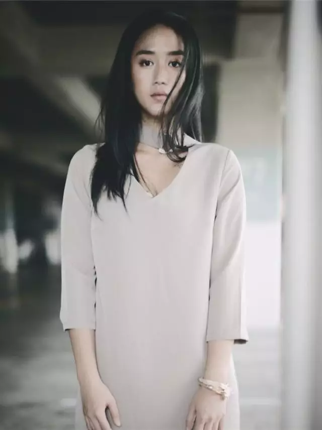 Potret Chef Renatta tampil feminin Instagram Potret Chef Renatta tampil feminin Instagram