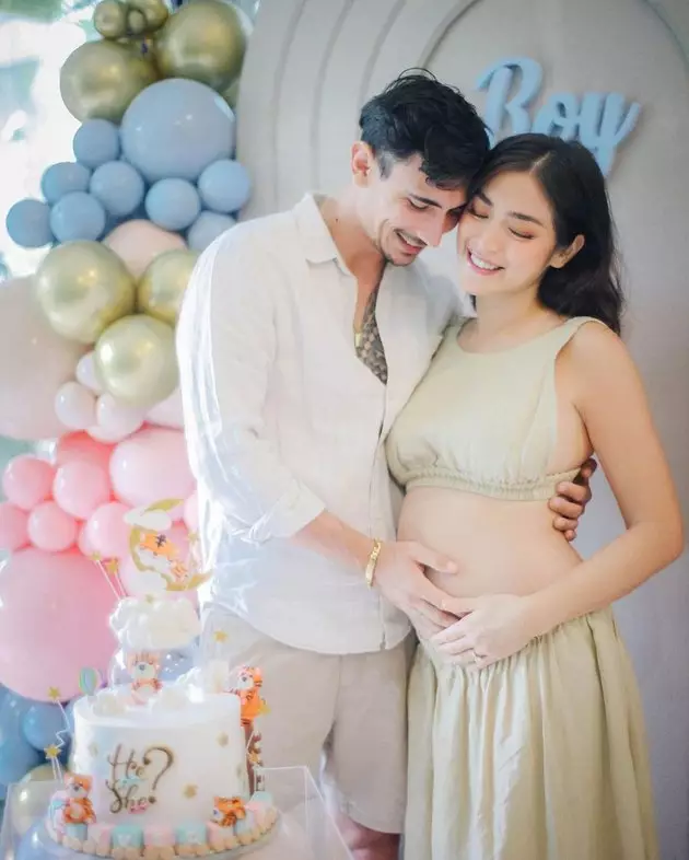 Momen gender reveal anak kedua Jessica Iskandar © Instagram