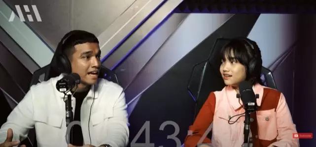 reaksi Fadly & Fuji terkait makam Vanessa akan pindahkan © 2021 YouTube