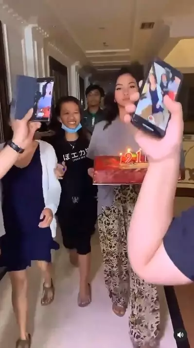 kejutan ulang tahun amanda © 2021 Instagram kejutan ulang tahun amanda © 2021 Instagram
