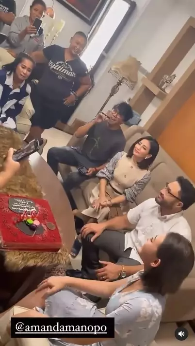 kejutan ulang tahun amanda © 2021 Instagram kejutan ulang tahun amanda © 2021 Instagram