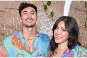 Potret kue gender reveal party 10 seleb, simpel hingga mewah