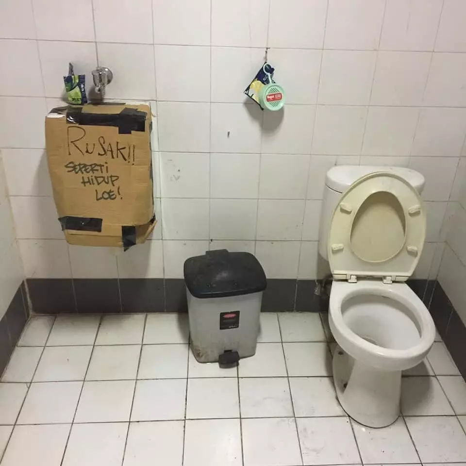 benda nggak biasa ada di kamar mandi © 2021 instagram.com benda nggak biasa ada di kamar mandi © 2021 instagram.com