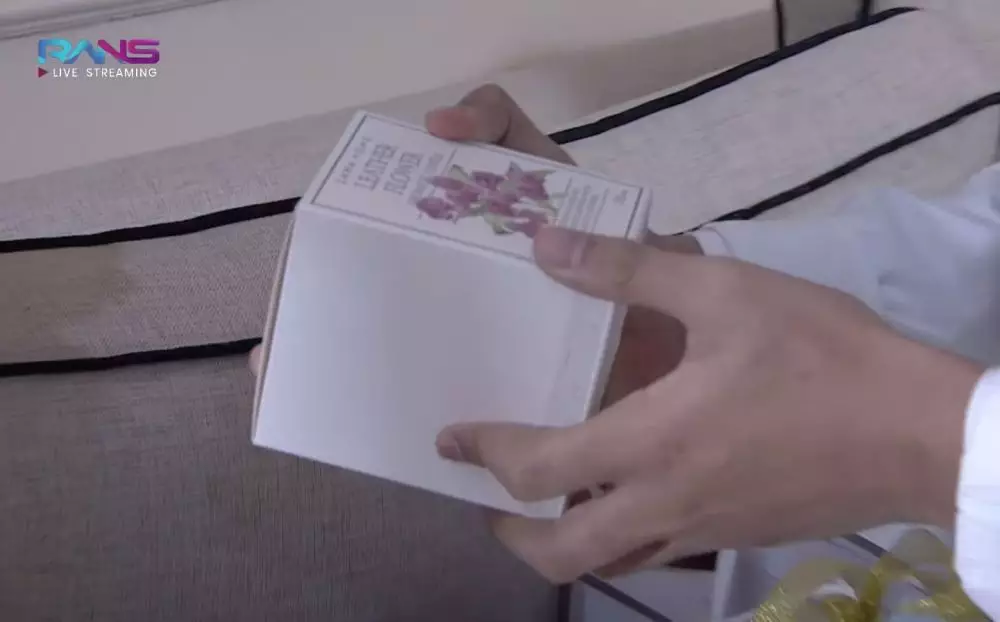 bingkisan aqiqah anak raffi © 2021 YouTube