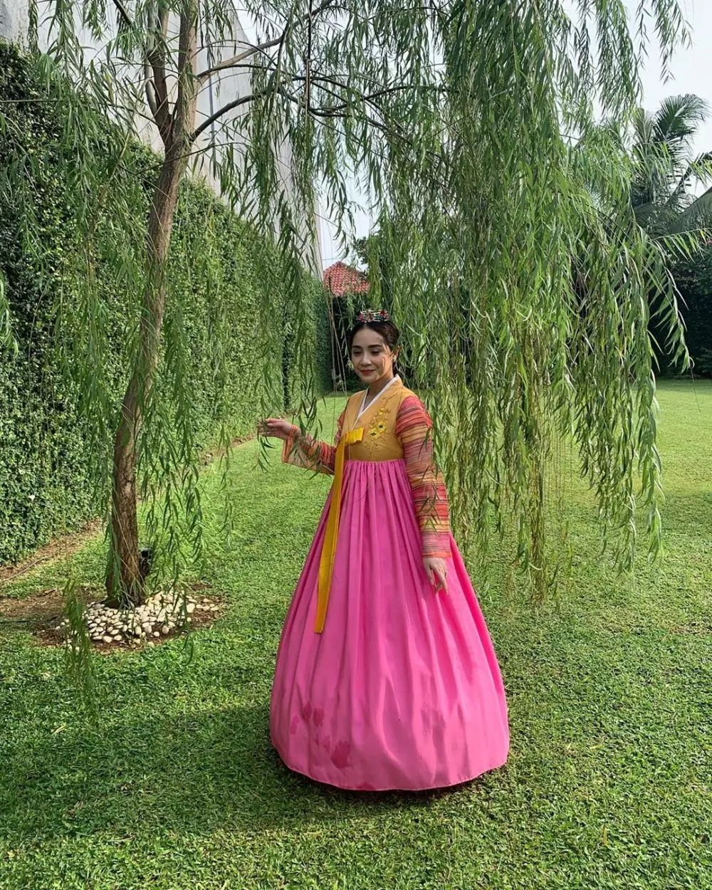 Gaya aktris kenakan hanbok © Instagram Gaya aktris kenakan hanbok © Instagram