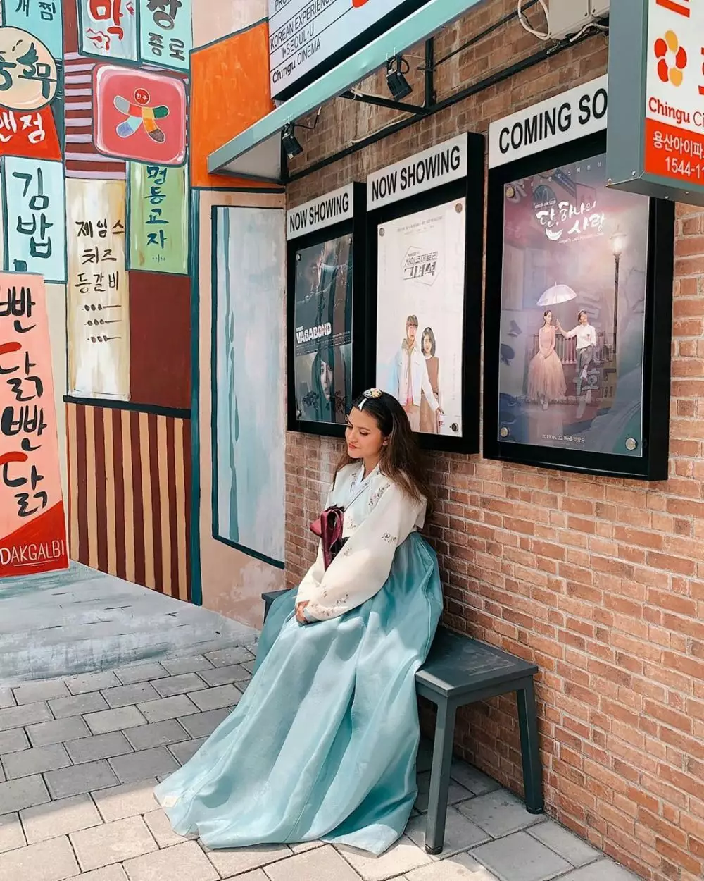 Gaya aktris kenakan hanbok © Instagram Gaya aktris kenakan hanbok © Instagram