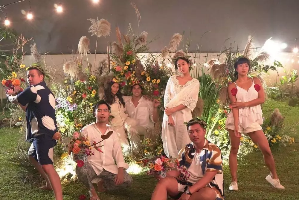 Renatta Moeloek pakai kebaya Instagram Renatta Moeloek pakai kebaya Instagram