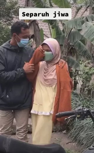 pasutri ini bertemu di pengungsian © 2021 TikTok