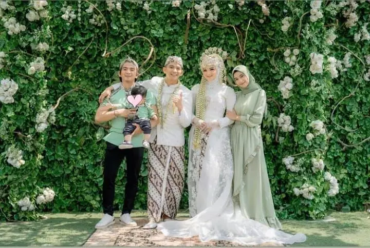 kenangan rizki dan nadya saat rujuk © instagram kenangan rizki dan nadya saat rujuk © instagram