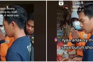Kisah pilu korban Semeru, minta mukena buat doakan anak yang meninggal