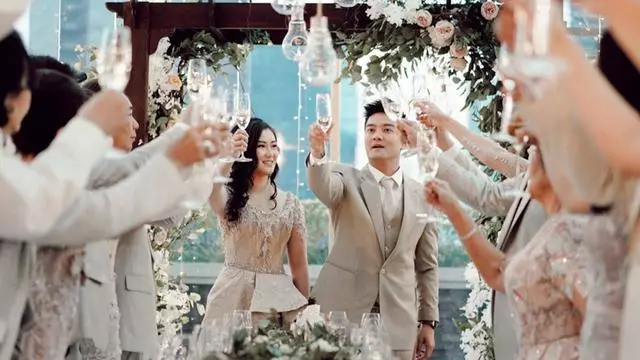 Lamaran mewah seleb Indonesia Berbagai sumber  Lamaran mewah seleb Indonesia Berbagai sumber