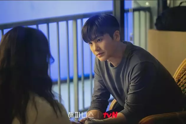 Potret belakang layar drama Korea Happiness Instagram