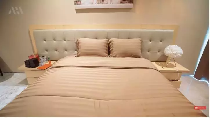 potret kamar ria ricis di apartemen © YouTube potret kamar ria ricis di apartemen © YouTube