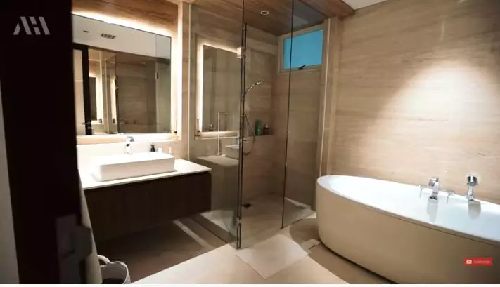 potret kamar ria ricis di apartemen © YouTube potret kamar ria ricis di apartemen © YouTube