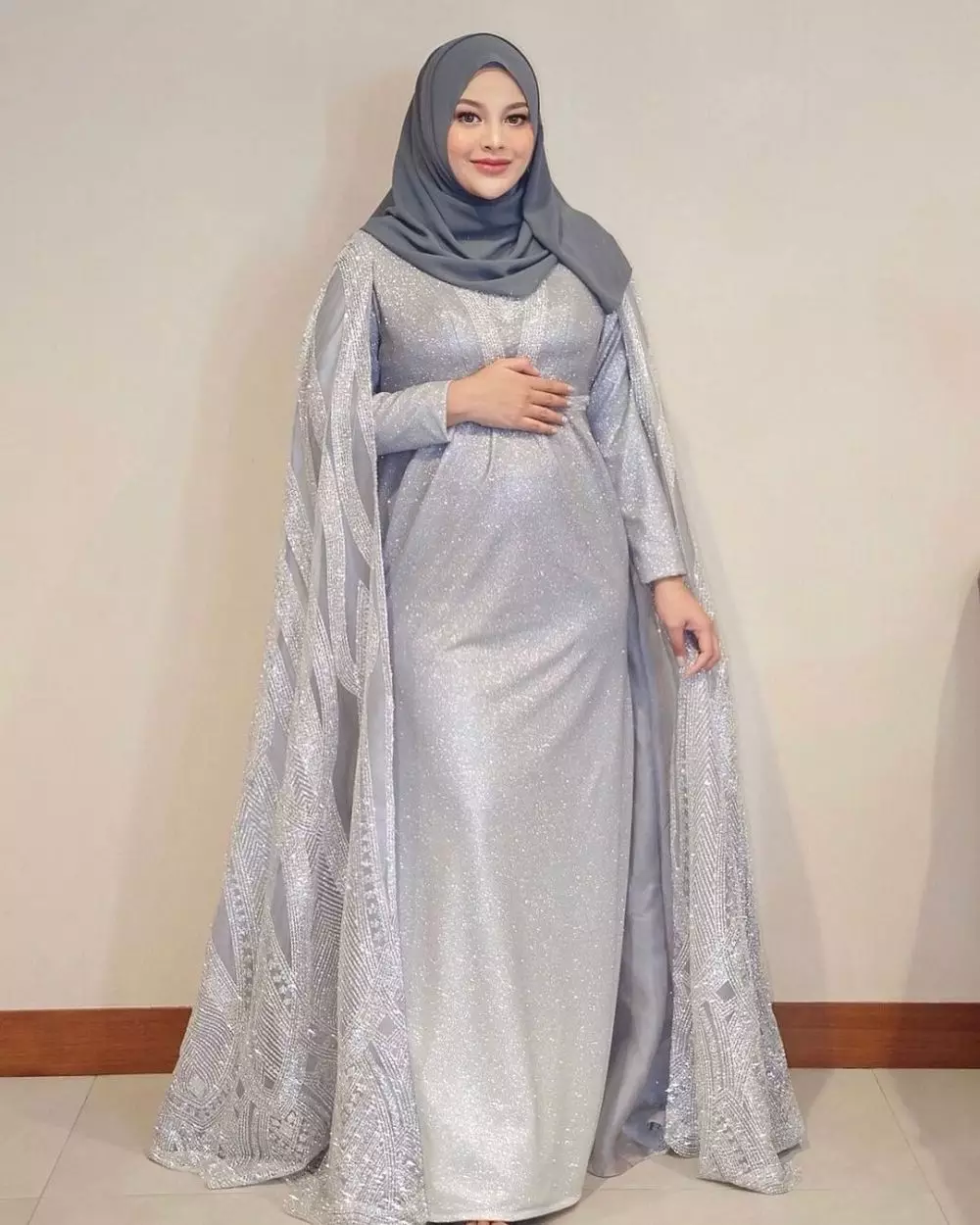gaya aurel di acara penghargaan © instagram gaya aurel di acara penghargaan © instagram