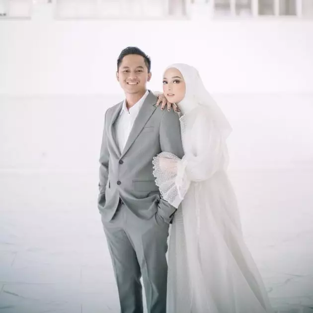 potret prewedd Doni Salmanan & Dinan Nurfajrina © Instagram/@dinanfajrina