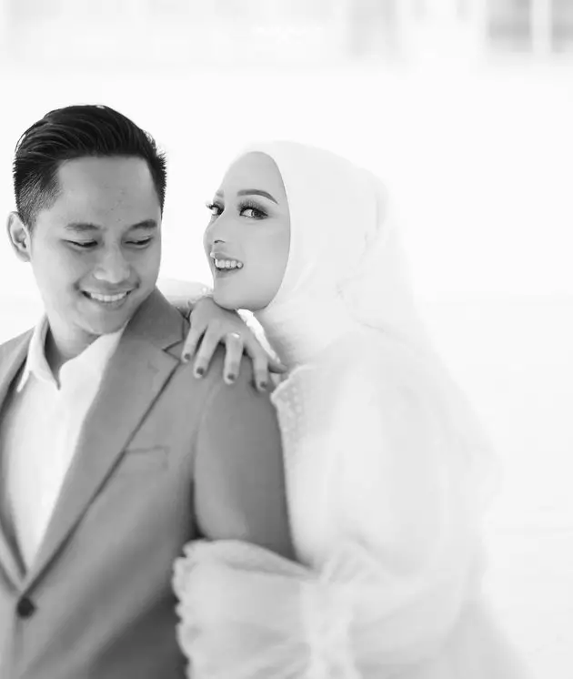 potret prewedd Doni Salmanan & Dinan Nurfajrina © Instagram/@dinanfajrina