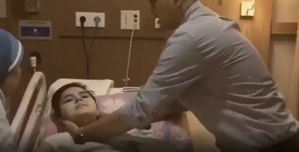 Laura Anna jalani perawatan © 2021 brilio.net Laura Anna jalani perawatan © 2021 brilio.net