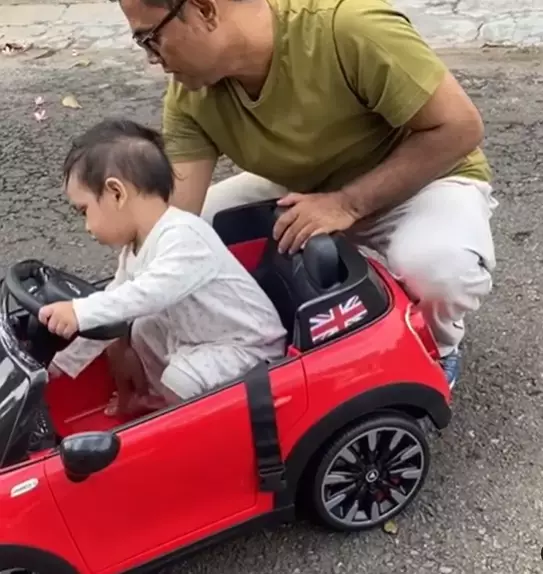 keluarga bibi momong gala © 2021 brilio.net