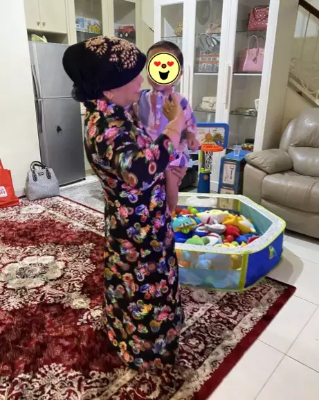 keluarga bibi momong gala © 2021 brilio.net