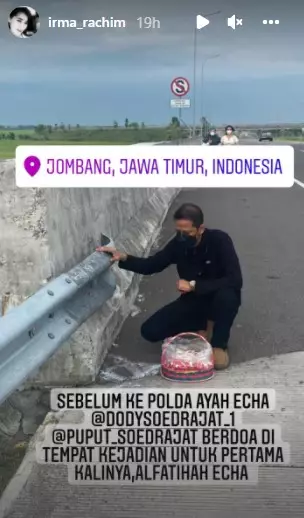 Doddy Sudrajat berhenti di TKP kecelakaan Vanessa Angel © 2021 Instagram