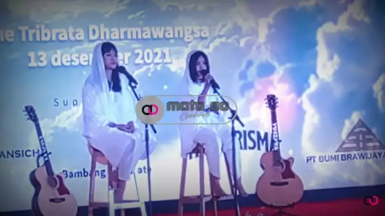 Momen tahlilan 40 hari Vanessa & Bibi © berbagai sumber