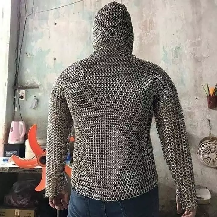 gaya fashion cowok malah lucu banget © 2021 instagram.com