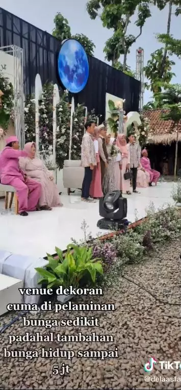pengantin ini menangis lihat hasil dekor yang capai Rp 33 juta TikTok