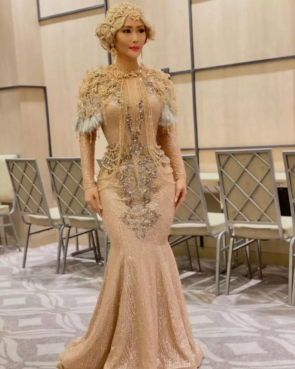 Mix and match outfit Inul saat kondangan Instagram