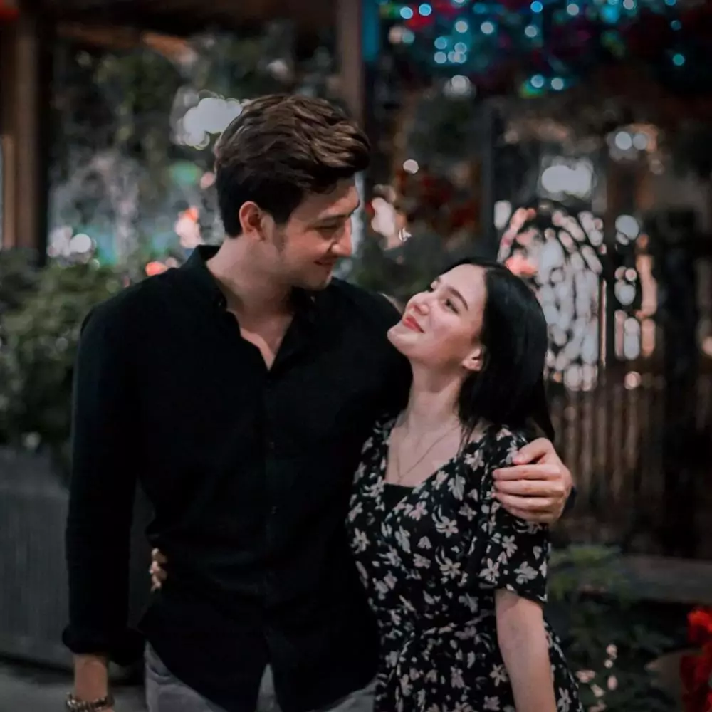 aditya zoni lamaran © 2021 Instagram